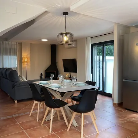 Holiday home Duna Blanca House - Piscina Privada - 450m De La Playa *